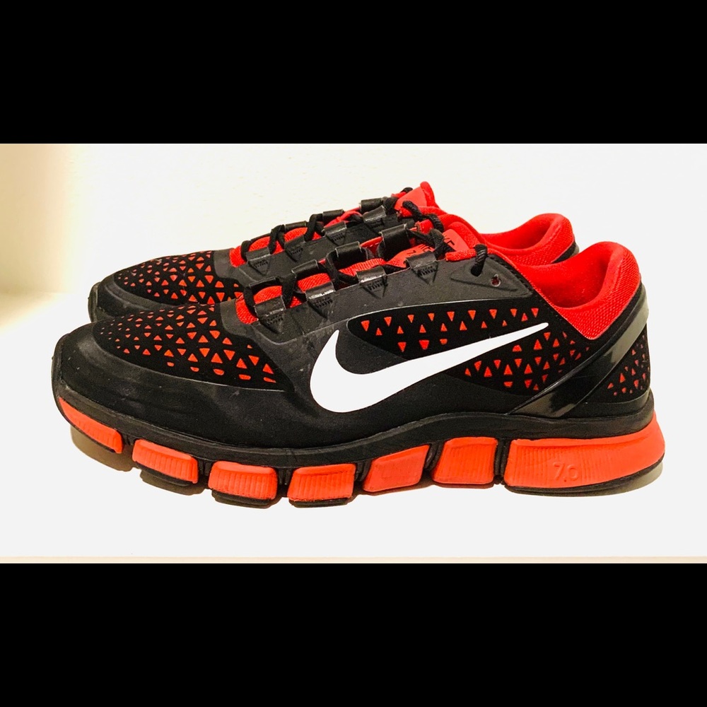 NIKE free trainers 7.0 Size 11.5
